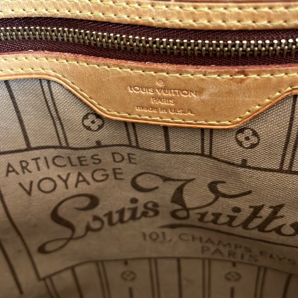 LV Monogram Neverfull - Picture 11 of 14